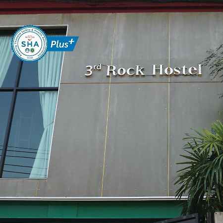 Third Rock Hostel Банкок Екстериор снимка