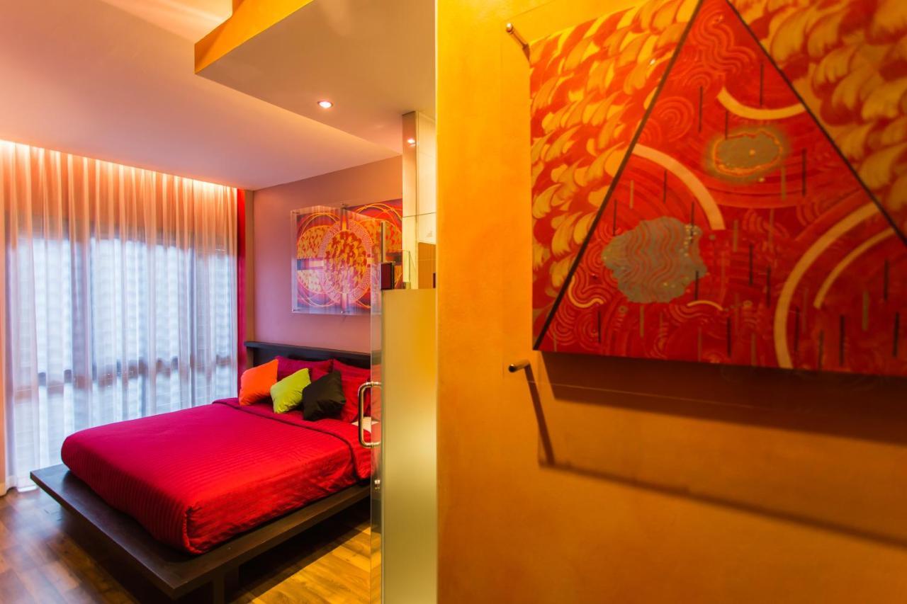 Third Rock Hostel Банкок Екстериор снимка