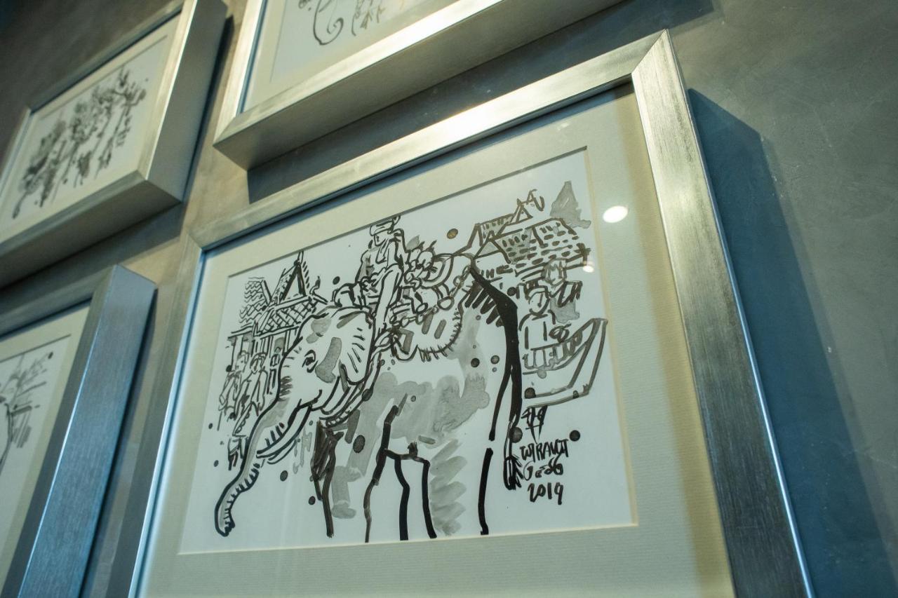 Third Rock Hostel Банкок Екстериор снимка